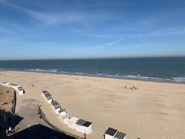 Parel Aan Het Strand Ostend Exterior photo